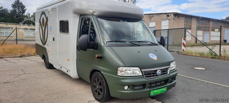 Teilintegriertes Wohnmobil LMC Liberty 690