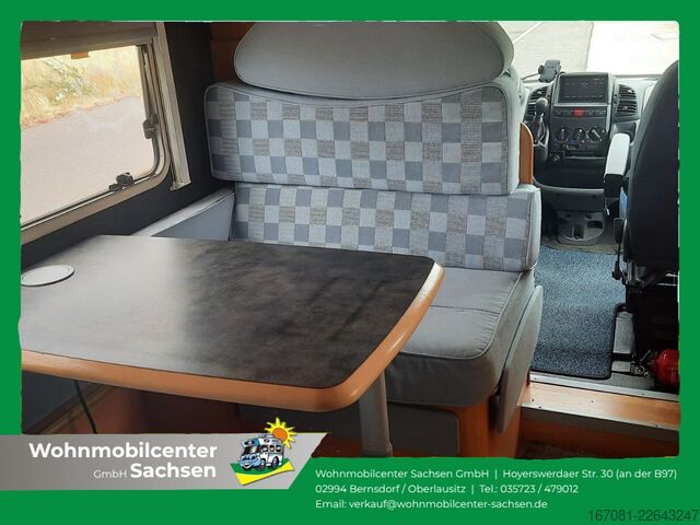 Teilintegriertes Wohnmobil LMC Liberty 690