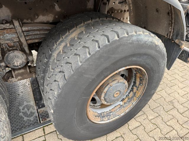 Dreiseitenkipper LKW MERCEDES-BENZ ACTROS 4144 8x6 Euro 5 Kipper mit Bordmatik