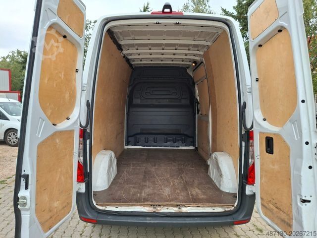 Panel van MERCEDES-BENZ Sprinter III FWD 311/315 CDI FWD L2