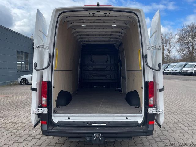 High top van MAN TGE 3.180 L4H3 Kasten 4x4 Autom LED ACC AHK