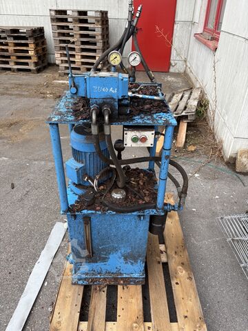 Entrindungsmaschine Cambio 75/6A