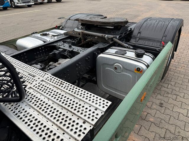 Standard SZM MERCEDES-BENZ 1851 4x2 Euro 6 Sattelzugmaschine Kipphydraulik