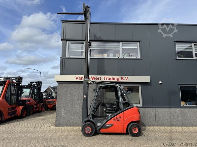 Linde H25T-02 Triplex 550 Freihub, Seitenschieber, 4. Funktion, Baujahr 2015, 9100 Betriebsstunden,  LINDE H25T-02 Triplo 550 freelift sideshift 4e functie 2015 9100uur LPG