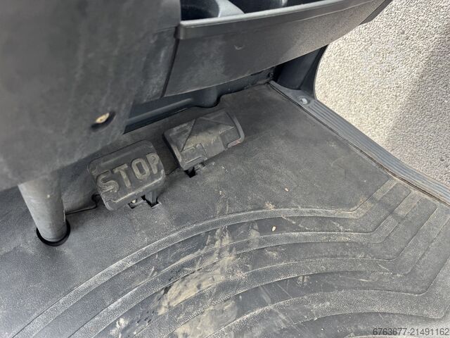 Linde H25T-02 Triplex 550 Freihub, Seitenschieber, 4. Funktion, Baujahr 2015, 9100 Betriebsstunden,  LINDE H25T-02 Triplo 550 freelift sideshift 4e functie 2015 9100uur LPG