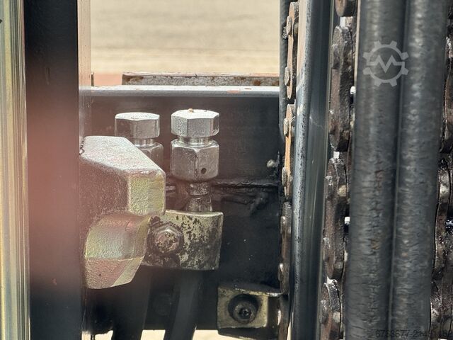 Linde H25T-02 Triplex 550 Freihub, Seitenschieber, 4. Funktion, Baujahr 2015, 9100 Betriebsstunden,  LINDE H25T-02 Triplo 550 freelift sideshift 4e functie 2015 9100uur LPG