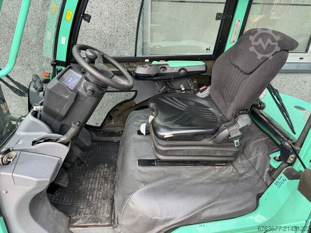 Mitsubishi FD35N duplex 300 Freelift / Sideshift / Fork positioner 2005 DIESEL 2850 hours MITSUBISHI FD35N duplo 300 Freelift / Sideshift / Vorkversteller 2005 DIESEL 2850uur