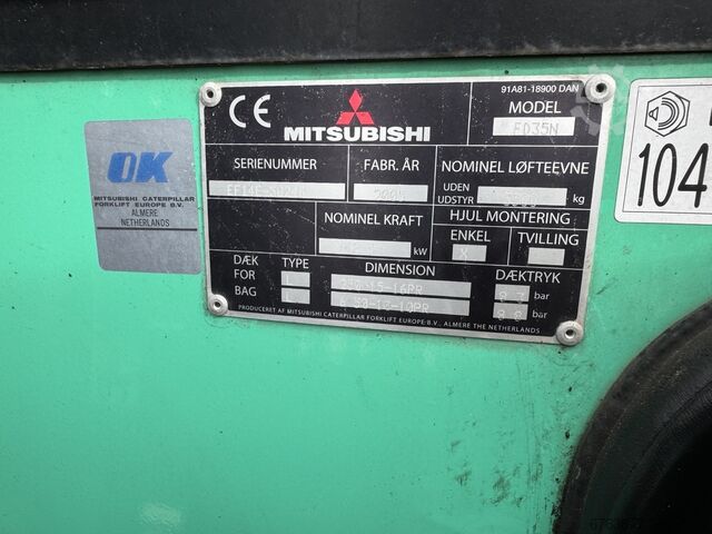 Mitsubishi FD35N duplex 300 Freelift / Sideshift / Fork positioner 2005 DIESEL 2850 hours MITSUBISHI FD35N duplo 300 Freelift / Sideshift / Vorkversteller 2005 DIESEL 2850uur