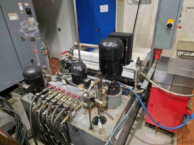 CNC-Dreh- und Fräszentrum Okuma Mac Turn 550 W