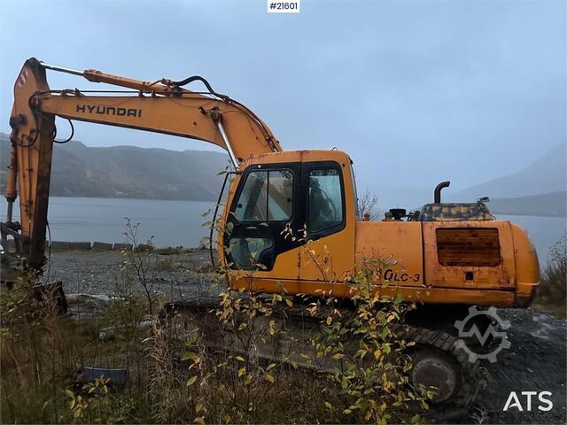 Crawler excavator Hyundai Robex 210LC- 3H excavator w/ 5 buckets. Replaced t