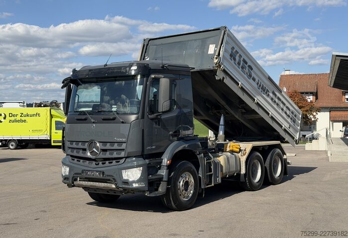 Dreiseitenkipper LKW Mercedes-Benz Arocs 2646 6x4 3-Seitenkipper Schwarzmüller