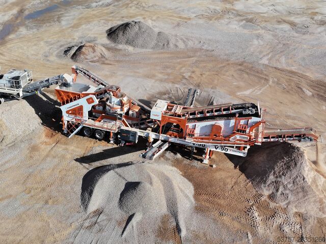 Crushing equipment/mobile crushing plant Constmach Mobile Crushing Plant Mobile vertical shaft impact crushing