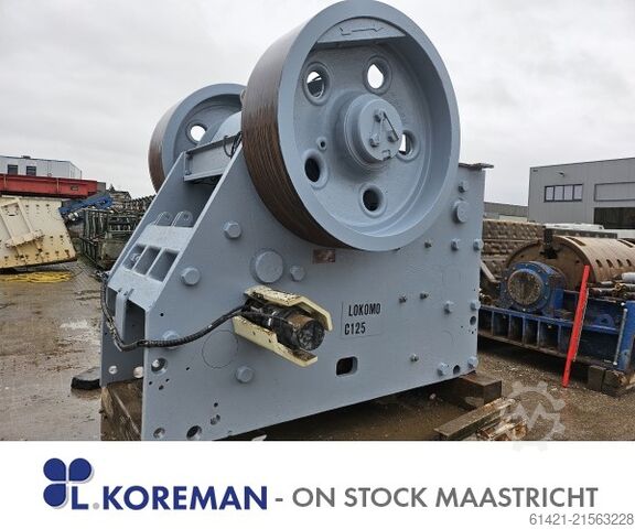 Metso/Lokomo Backenbrecher mit Trichter und Schwingrinne Metso Lokomo jaw crusher with hopper and vibrating chute