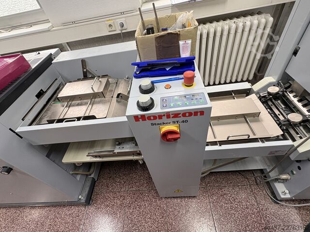 Document finishing system Horizon VAC-100 + SPF-200A+FC-200A