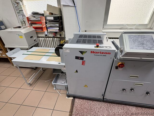 Document finishing system Horizon VAC-100 + SPF-200A+FC-200A