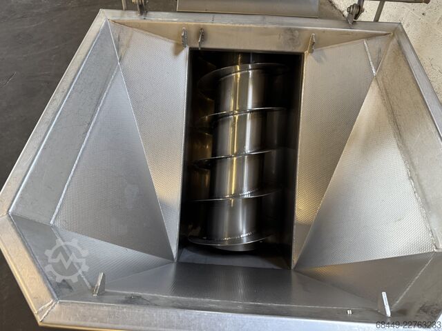 Elevating spiral screw Dinnissen Opvoervijzel