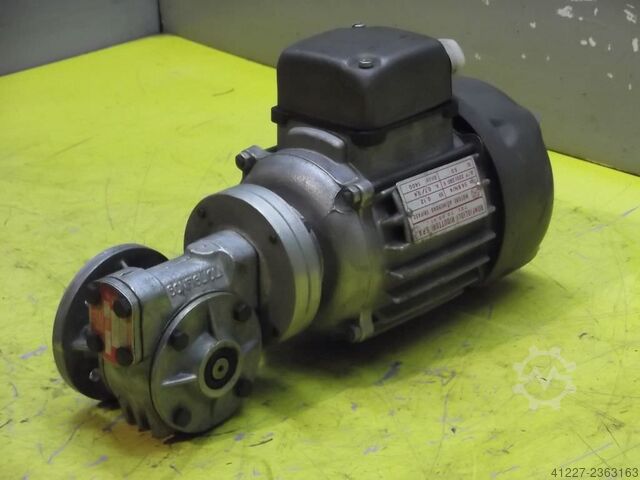 Gear motor 0.12 kW 140 rpm Bonfiglioli 56BN/4