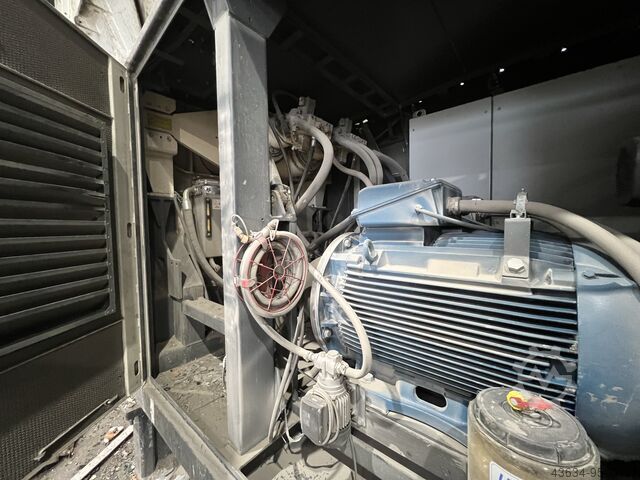 Shredder HAAS Tyron 2000-E 2.0
