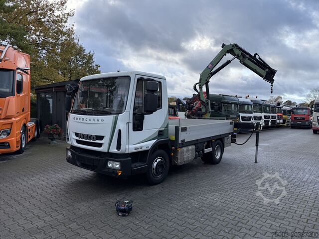 Pick-up van Iveco EuroCargo 80E22 Kran HMF 735 bis 15 Meter