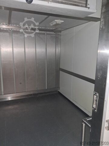 Kühlraum, Tiefkühlraum Koma RDV