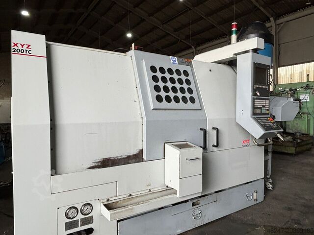 CNC-Drehmaschine XYZ 200TC
