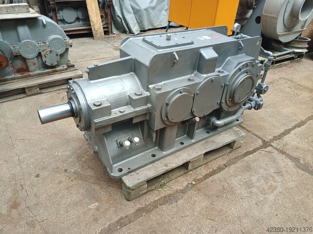 Kegelstirnradgetriebe Industriegetriebe Flender TGL 37088 14LA0-355x16 el380t