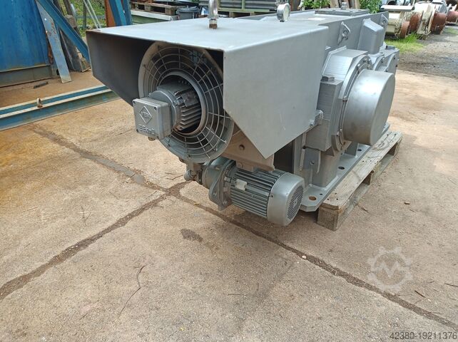 Kegelstirnradgetriebe Industriegetriebe Flender TGL 37088 14LA0-355x16 el380t