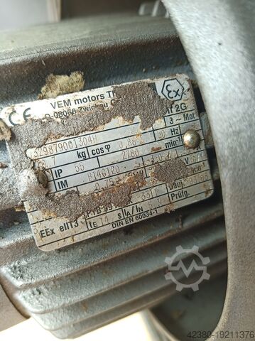 Kegelstirnradgetriebe Industriegetriebe Flender TGL 37088 14LA0-355x16 el380t