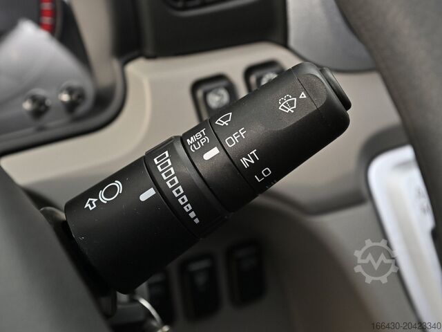 Tipper van FUSO Canter