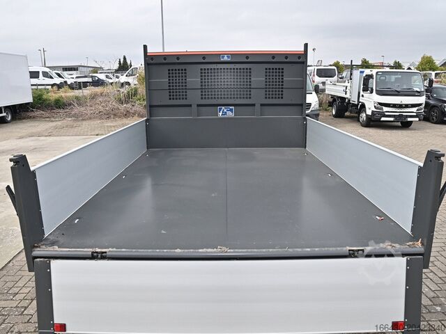 Tipper van FUSO Canter