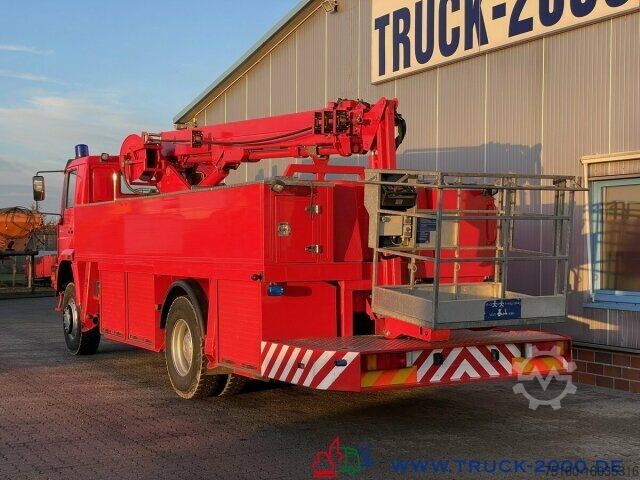 Special purpose truck MAN 18.280 4x4 25m Höhe Montage-Dach-Solar nur 22TKM