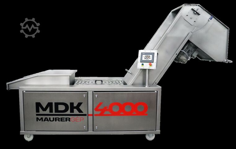 Brush fruit washer with double crusher Maurer Gép MDK 4000