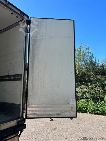 Kühl-/Tiefkühltransport Krone SD Conditionated Thermo King SL200e