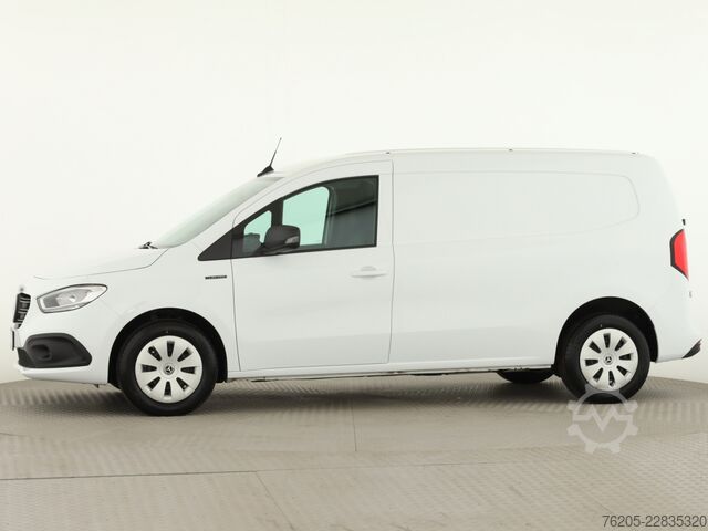 Panel van Mercedes-Benz eCitan Kastenwagen lang AUT Kam. KlimaA Navi PDC