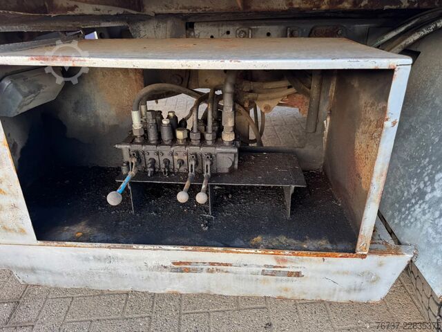 Car carrier van Renault Midliner 180 **8BOLTS-FRENCH TRUCK**