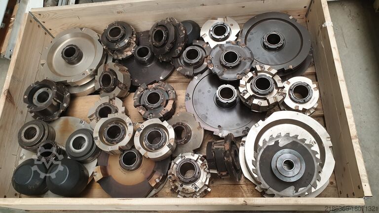 Machining center with throughfeed SCM Windor 40/60