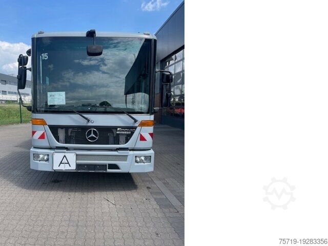 Müllwagen Mercedes-Benz 2633 Econic 6x2 Zöller Medium XL/Delta2301