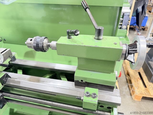 Leit- und Zugspindeldrehmaschine EMCO-MAXIMAT SUPER 11