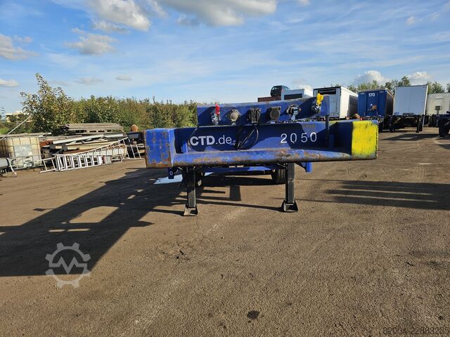 Transport von Containern MKF METALLBAU CS 20 / STEEL SUSPENSION/ BPW DRUM.