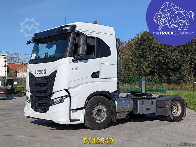 Standard-SZM Iveco S-Way 420