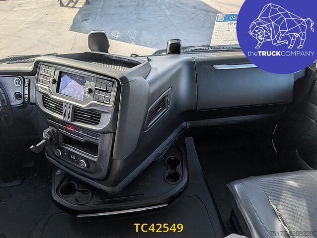 Standard-SZM Iveco S-Way 420