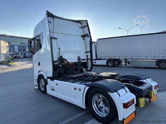 Standard-Sattelzugmaschine SCANIA 660S V8 FULL PNEUMATIC 2+2