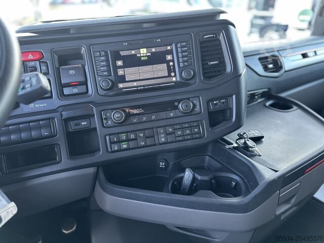 Standard-Sattelzugmaschine SCANIA 660S V8 FULL PNEUMATIC 2+2