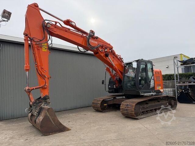 Crawler excavator Hitachi ZX 225 US LC-5 B