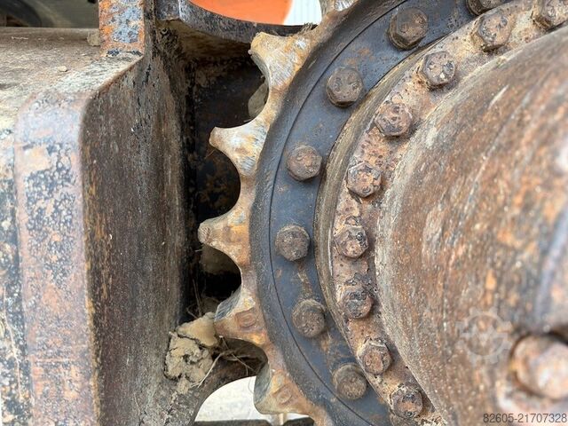 Crawler excavator Hitachi ZX 225 US LC-5 B