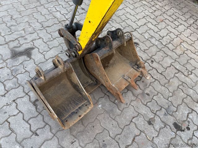 Mini excavator WACKER Neuson ET16 / 2019 BJ / 1.520 H / 3x Löffel