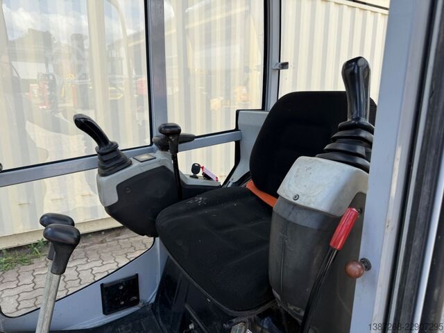 Mini excavator WACKER Neuson ET16 / 2019 BJ / 1.520 H / 3x Löffel