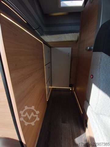 Teilintegriertes Wohnmobil KNAUS X-Cursion CUVISION 500 MQ  ,mit Slide Bett,4pers
