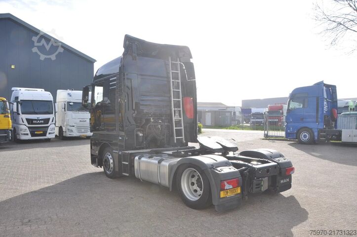Volume-SZM MAN TGX 18.430 XLX 4X2 2020 Low Deck TACHO V2