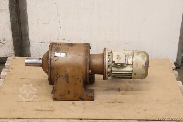 Geared motor 1.1 kW 8 rpm SEW-Eurodrive ETM R80 LP90  IMB5-90Sx1,1x1500A